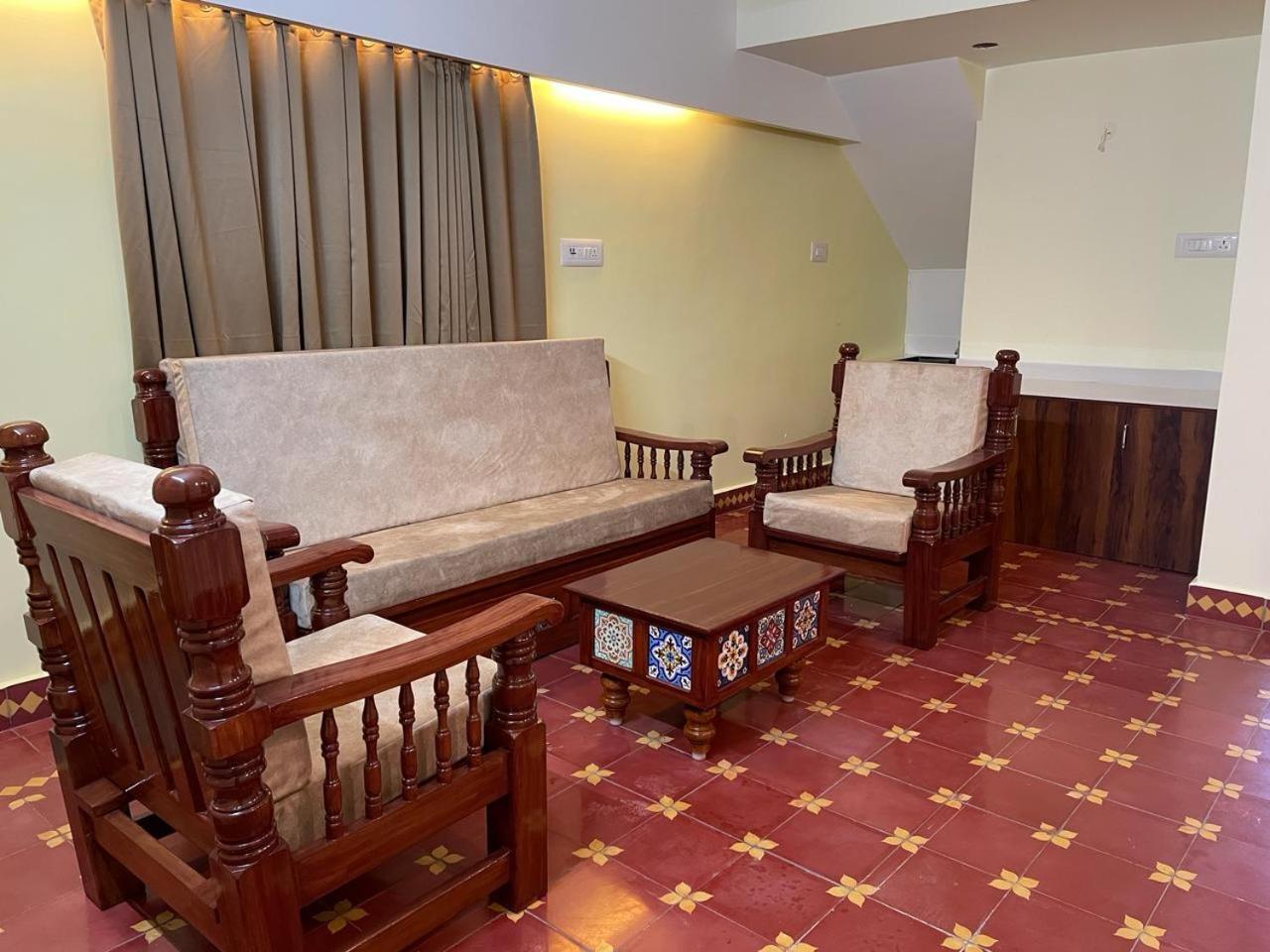 Viswa Residency Srirangam - Heritage Rooms Tiruchirappalli Ngoại thất bức ảnh