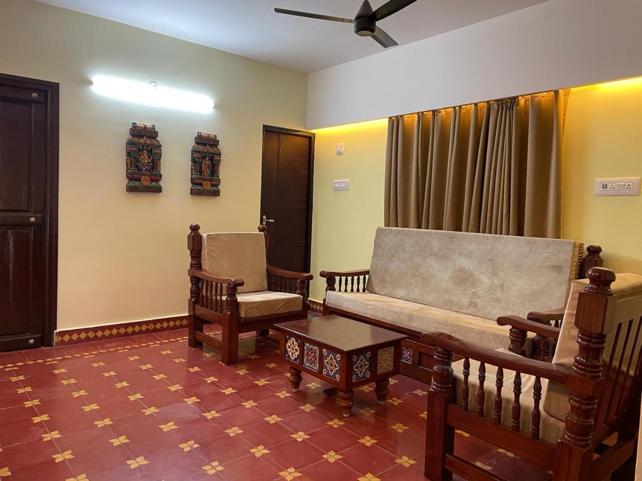 Viswa Residency Srirangam - Heritage Rooms Tiruchirappalli Ngoại thất bức ảnh